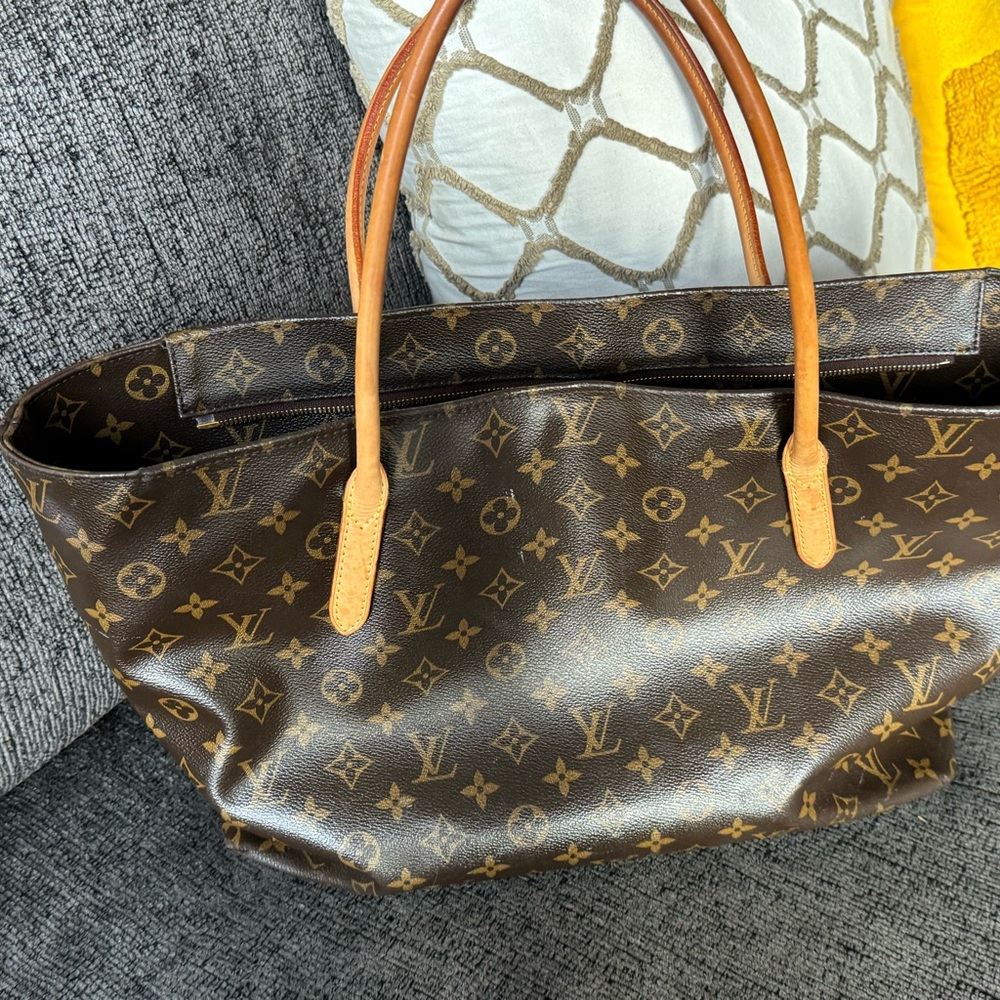Raspail Large Authentic Louis Vuitton with code